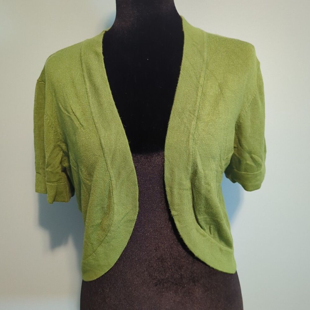 Perceptions New York Womens Sz L Short Sleeve Cropped Shrug Sweater Green